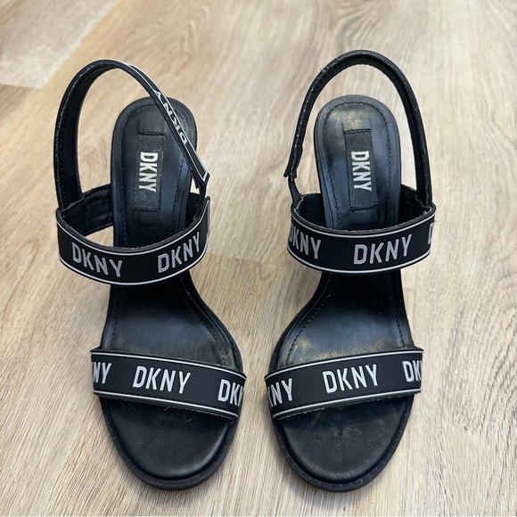 DKNY Black Logo Slingback Open Toe Sandal Heels size 6.5 - Picture 2 of 5